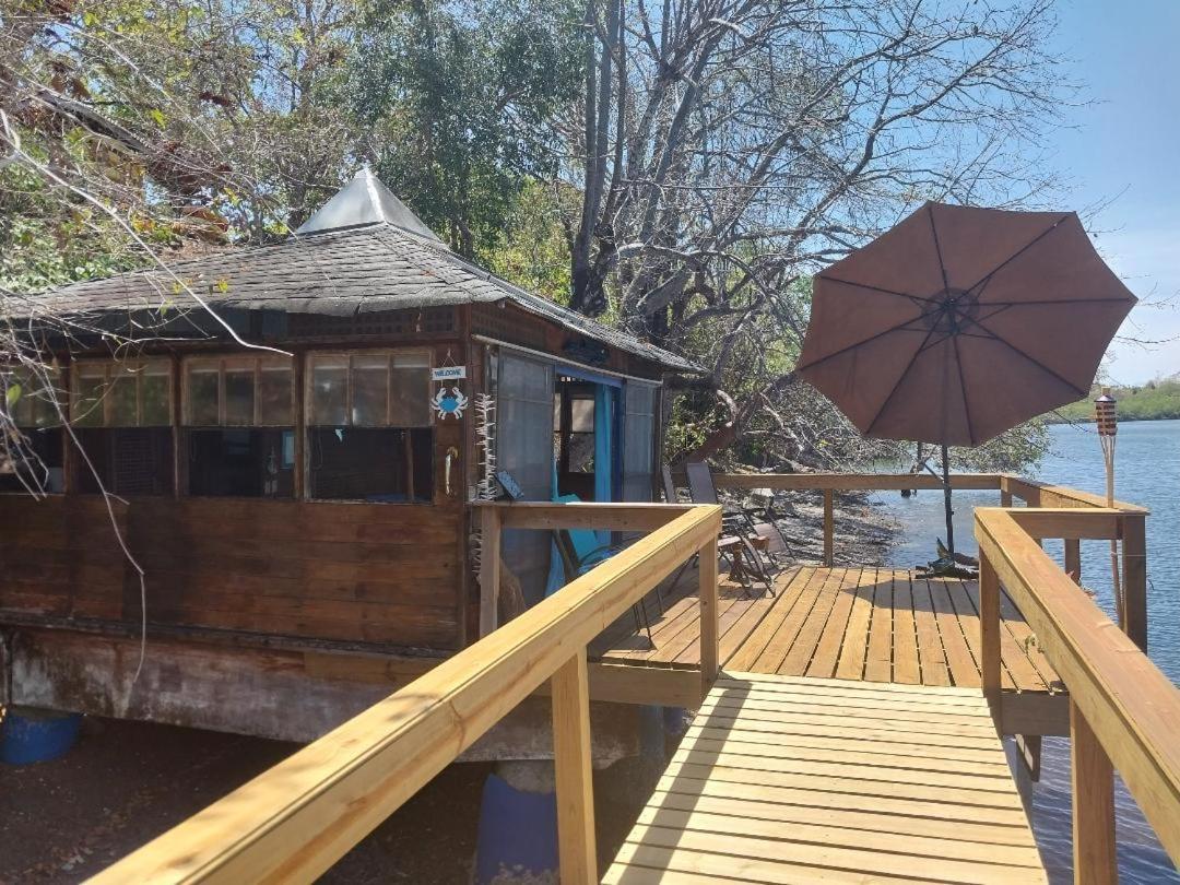 Beached Bungalow Overlooking The Pacific Ocean Boca Chica Extérieur photo