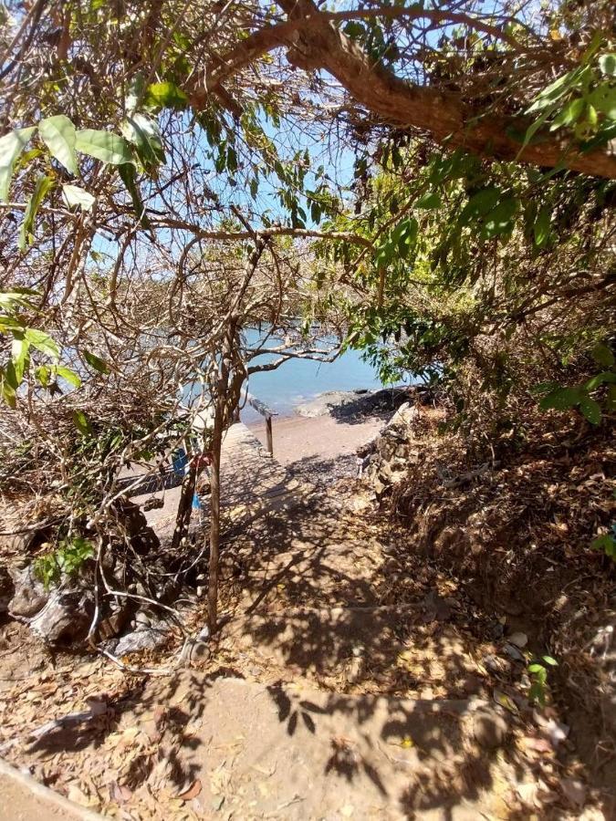 Beached Bungalow Overlooking The Pacific Ocean Boca Chica Extérieur photo